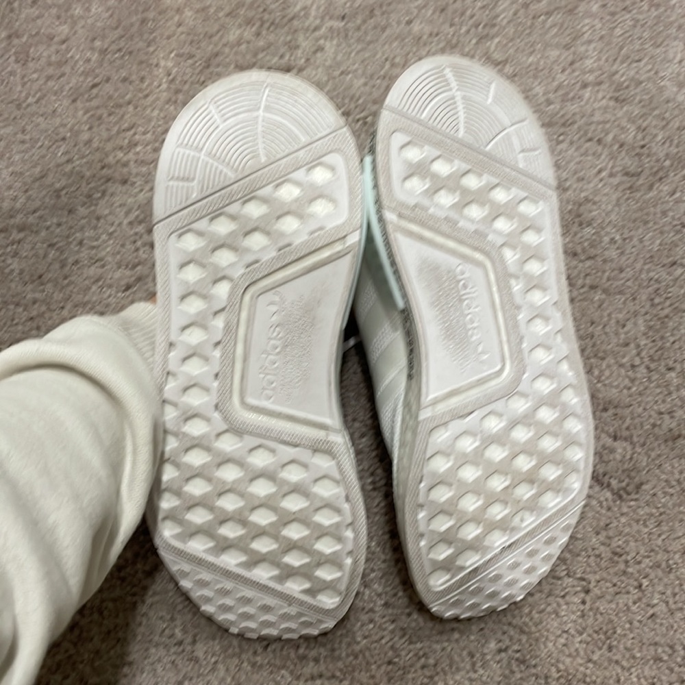 Adidas NMD R1 - Picture 4 of 4